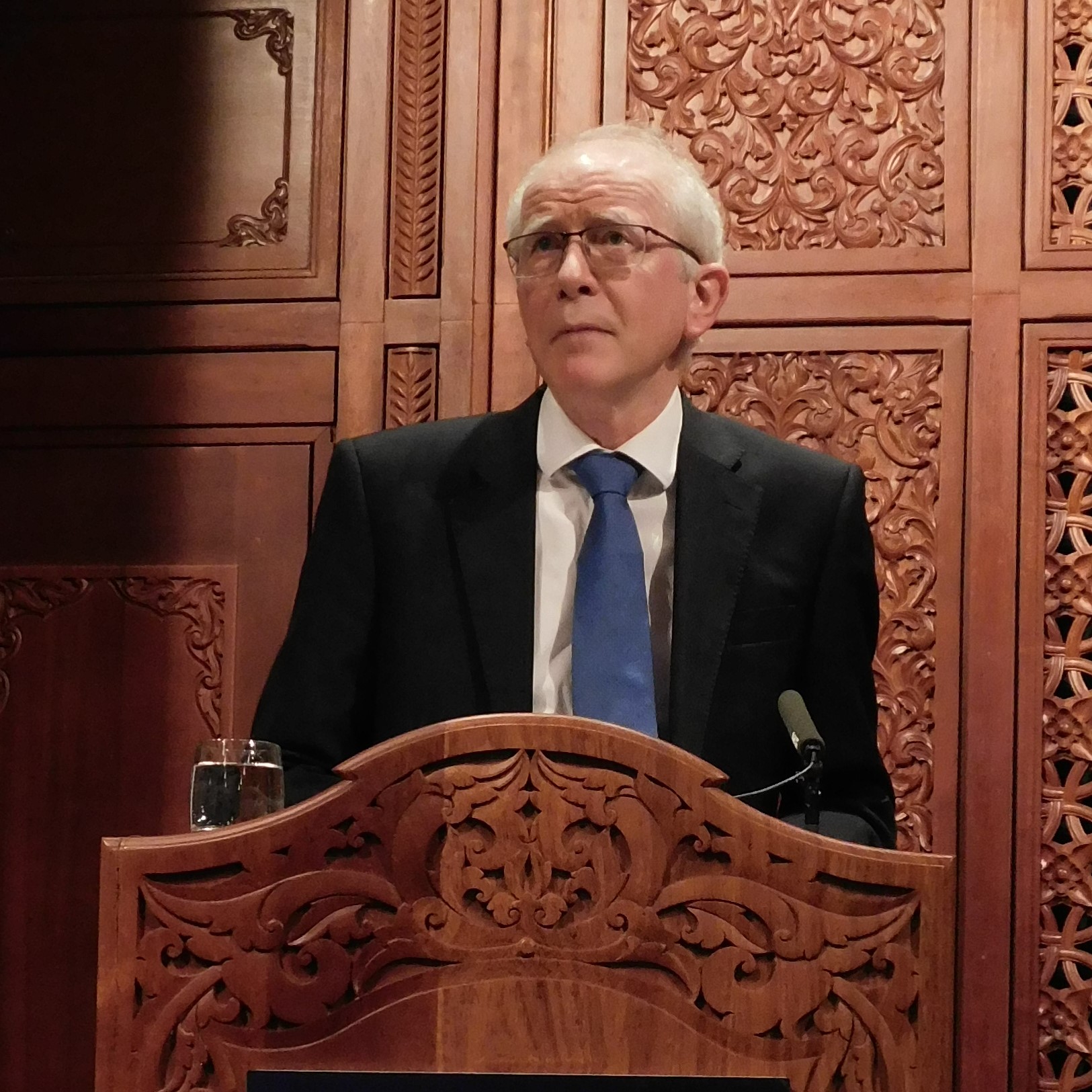 Lord Reed at the lectern