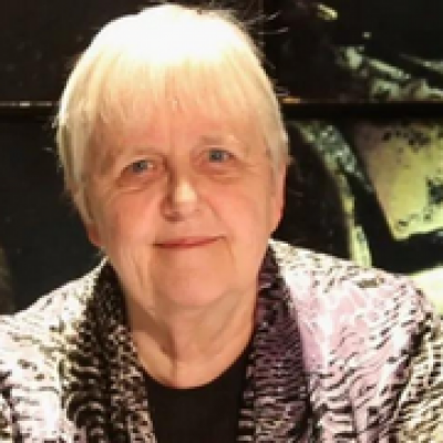 Professor Carole Hillenbrand