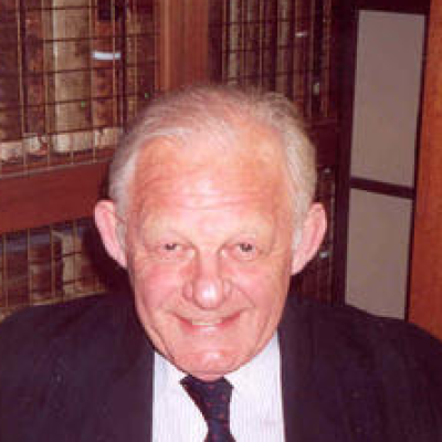 Dr David Browning